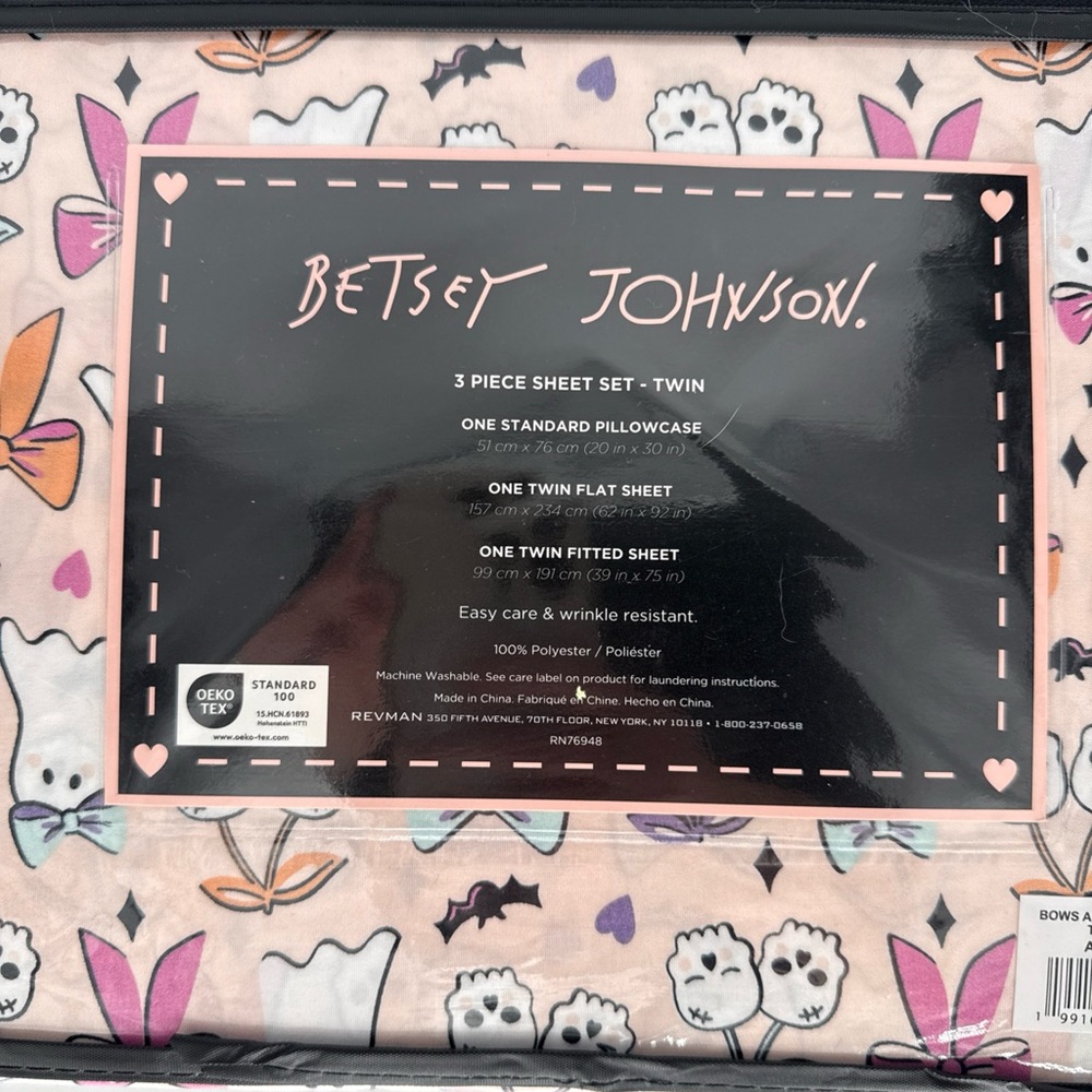 Betsey Johnson BOW Halloween Sheet Set Twin Ghost Bows Ghosts Pink NEW New - Picture 2 of 6